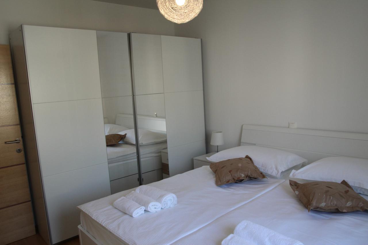 Apartment Mario Подстрана Екстер'єр фото