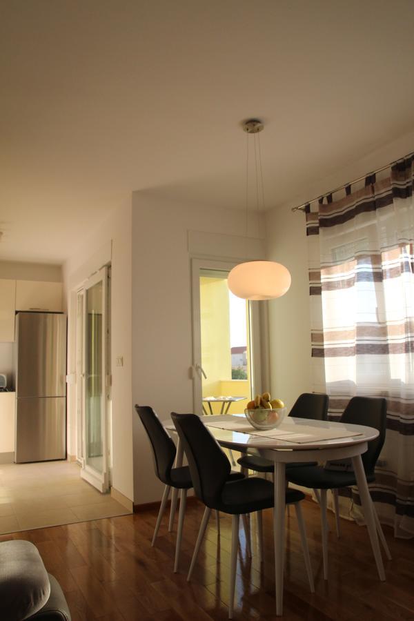 Apartment Mario Подстрана Екстер'єр фото