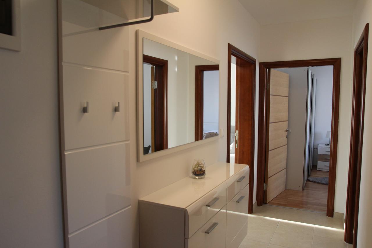 Apartment Mario Подстрана Екстер'єр фото